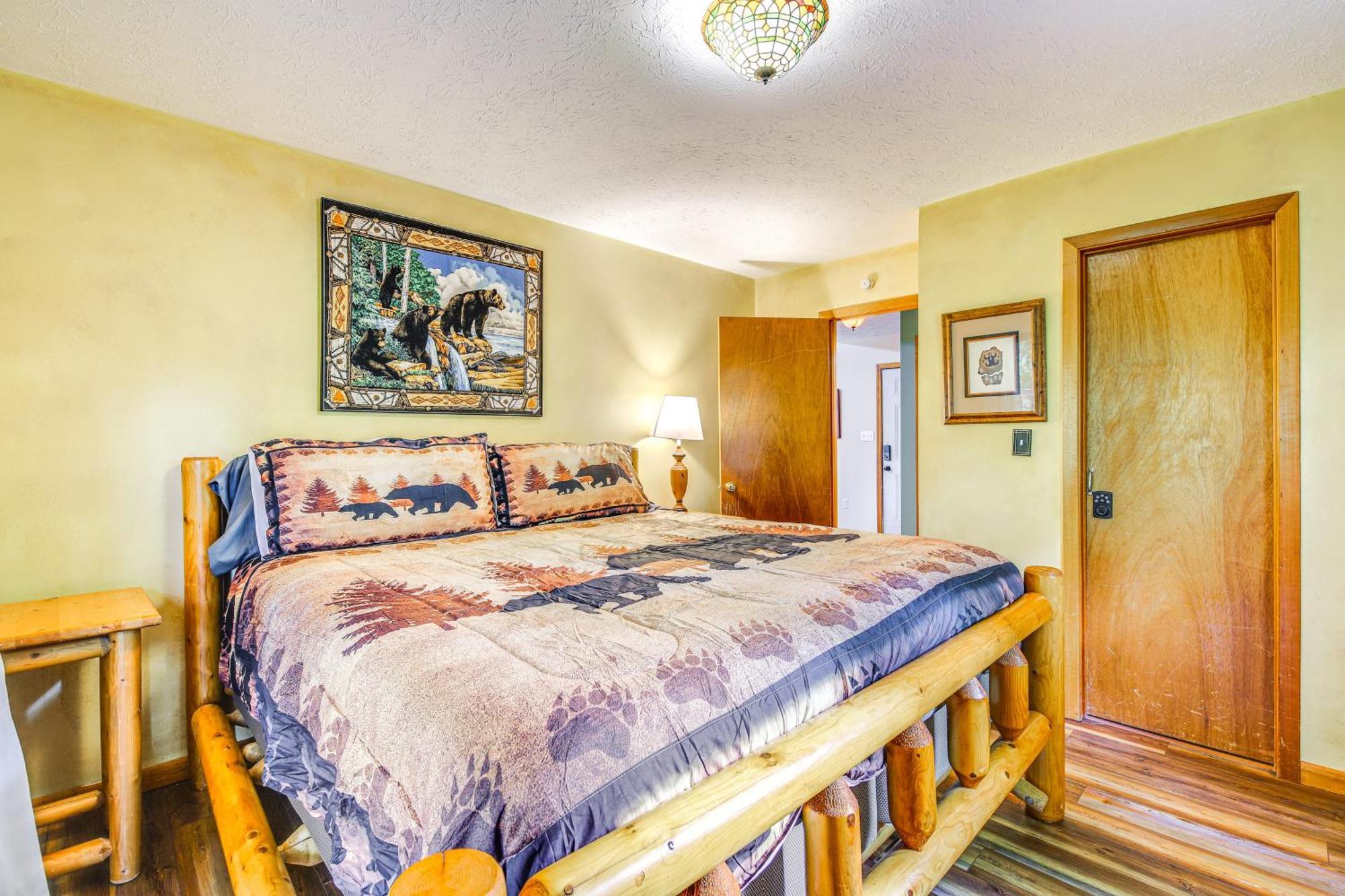 Pet-Friendly Sevierville Rental With Private Hot Tub Exterior photo